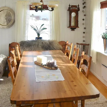 Tatil Evi Holiday Iv *